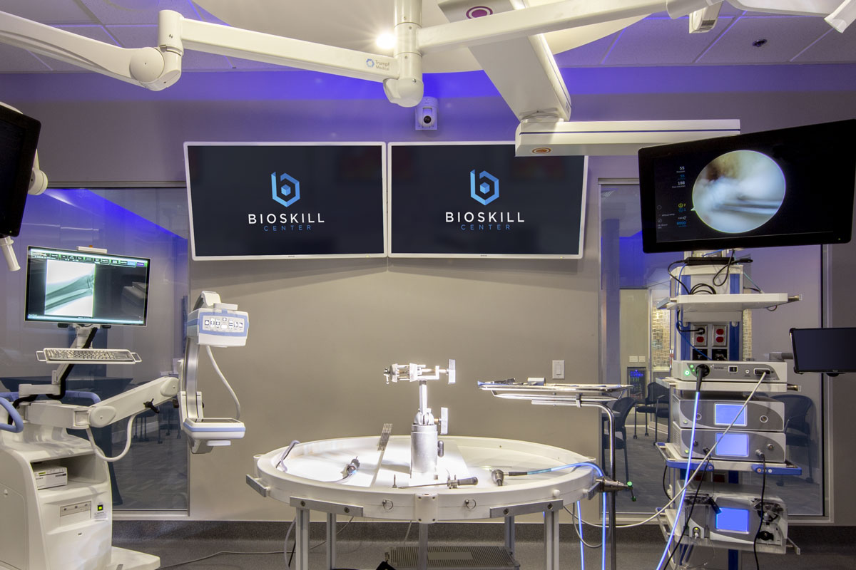 Surgical education presentation station